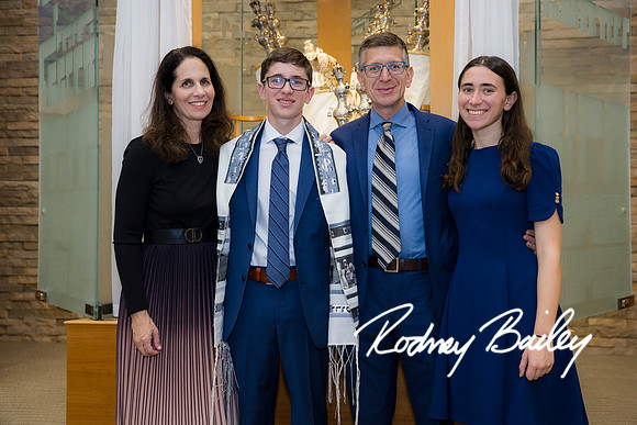 0123__10-1-26_Benjamin-Diamant-Bimah-Session-Rodney-Bailey-Photography-Bethesda-Maryland