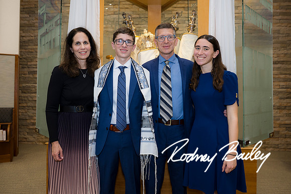 0135__10-1-26_Benjamin-Diamant-Bimah-Session-Rodney-Bailey-Photography-Bethesda-Maryland