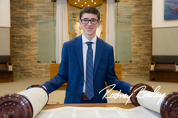 0001__10-1-26_Benjamin-Diamant-Bimah-Session-Rodney-Bailey-Photography-Bethesda-Maryland