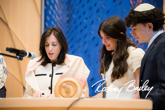 0271__4-8-24_Bimah-Olivia-Wachs-Bat-Mitzvah-Adas-Israel-Congregation-DC-Rodney-Bailey-photographers