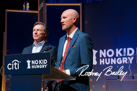 0926___6-13-2024_No-Kid-Hungry-DC-Donor-Dinner-national-Cathedral-Washington-DC-Rodney-Bailey-Photography-event-photographers
