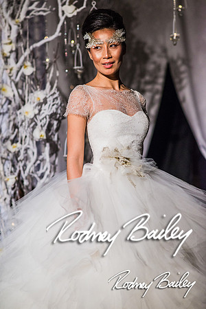 Carines-Bridal-Atelier-Washington-DC-wedding-dress