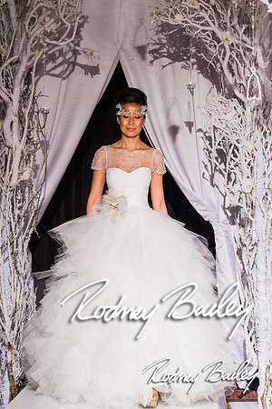 Carines-Bridal-Atelier-Washington-DC-wedding-dress