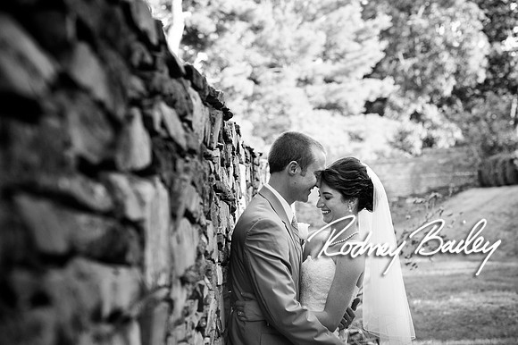 Oatlands Historic House and Gardens Weddings_wedding photography Oatlands Historic House and Gardens Virginia_Oatlands Historic House and Gardens Leesburg Virginia Wedding Photographer