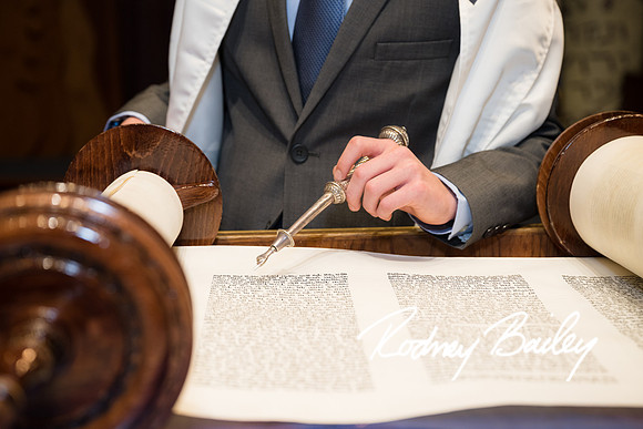 0056__1-4-24__Hank-Krieger-Bimah-Virginia-Rodney-Bailey-Photography