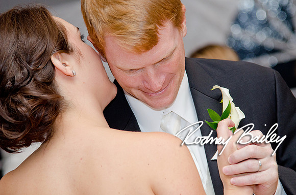 Oatlands Historic House and Gardens Weddings_wedding photography Oatlands Historic House and Gardens Virginia_Oatlands Historic House and Gardens Leesburg Virginia Wedding Photographer