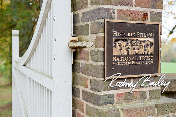 Oatlands Historic House and Gardens Weddings_wedding photography Oatlands Historic House and Gardens Virginia_Oatlands Historic House and Gardens Leesburg Virginia Wedding Photographer