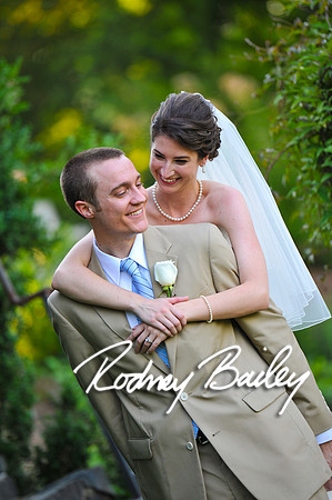 Oatlands Historic House and Gardens Weddings_wedding photography Oatlands Historic House and Gardens Virginia_Oatlands Historic House and Gardens Leesburg Virginia Wedding Photographer
