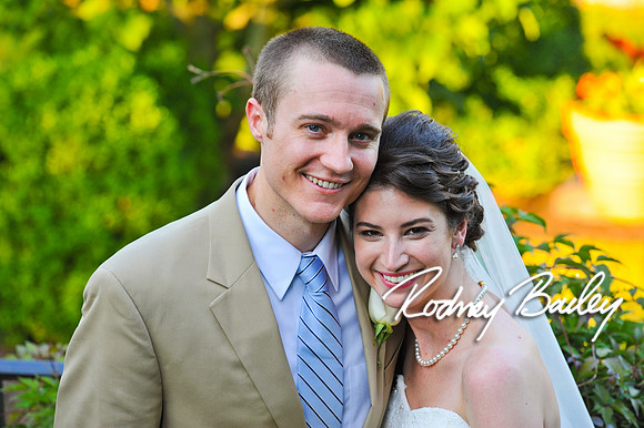 Oatlands Historic House and Gardens Weddings_wedding photography Oatlands Historic House and Gardens Virginia_Oatlands Historic House and Gardens Leesburg Virginia Wedding Photographer