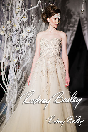 Carines-Bridal-Atelier-Washington-DC-wedding-dress