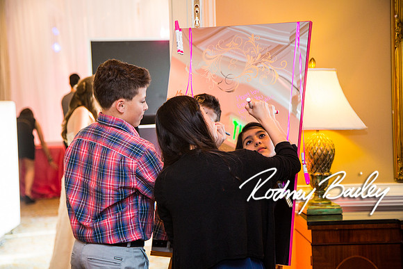 5-10-14_Mitzvah-Decor_Rodney Bailey_0114