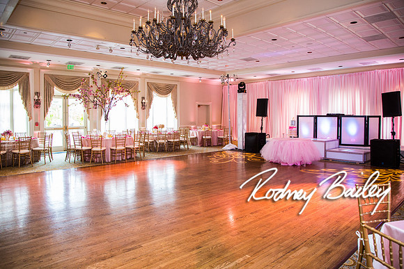 5-10-14_Mitzvah-Decor_Rodney Bailey_0105