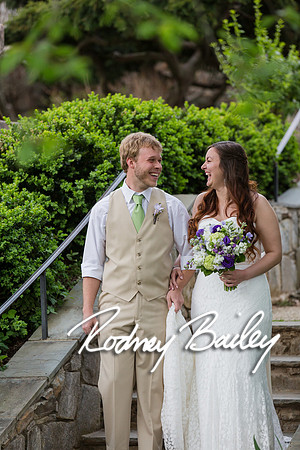Oatlands Historic House and Gardens Weddings_wedding photography Oatlands Historic House and Gardens Virginia_Oatlands Historic House and Gardens Leesburg Virginia Wedding Photographer